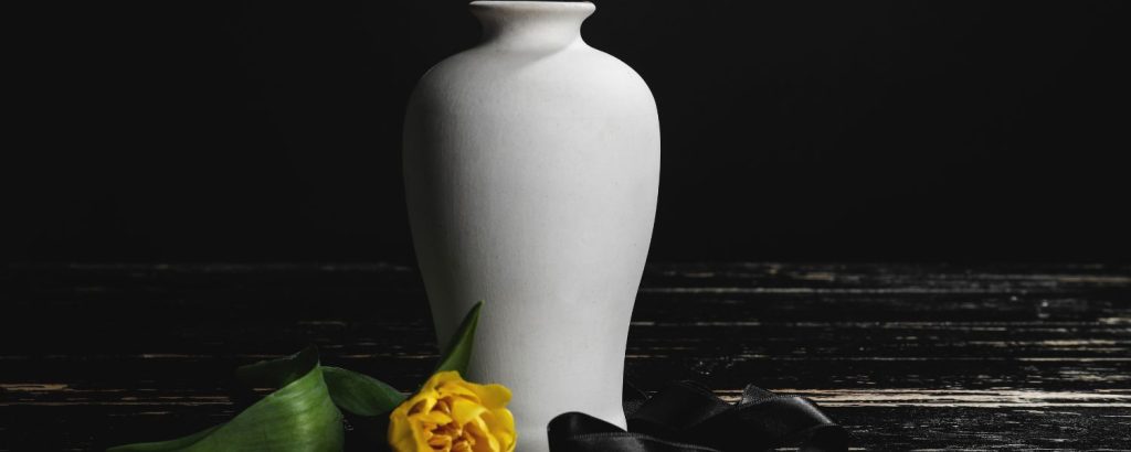 how long can you keep an urn at home,
where to put the urn after cremation,
where to put the urn after cremation